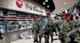 Şapte deputaţi ai opoziţiei au fost arestaţi preventiv în Hong Kong